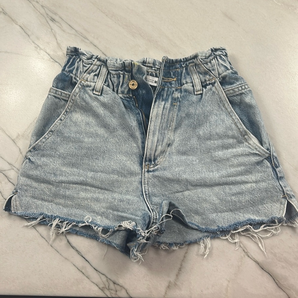 zara high wasted jean shorts